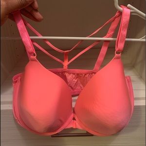 Victoria Secret Light Push-up Perfect Shape Bra